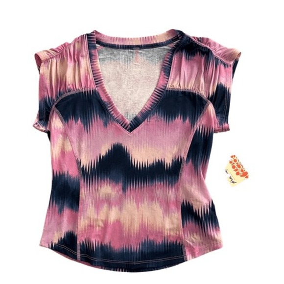 Free People Movement True North Magenta Tee Pink Combo small‎ NEW - Picture 2 of 14